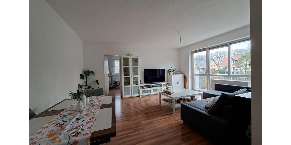 Etagenwohnung Dresden Klotzsche - 2 Zimmer, 54 m&sup2;, 485&euro; | Angebot:25649753