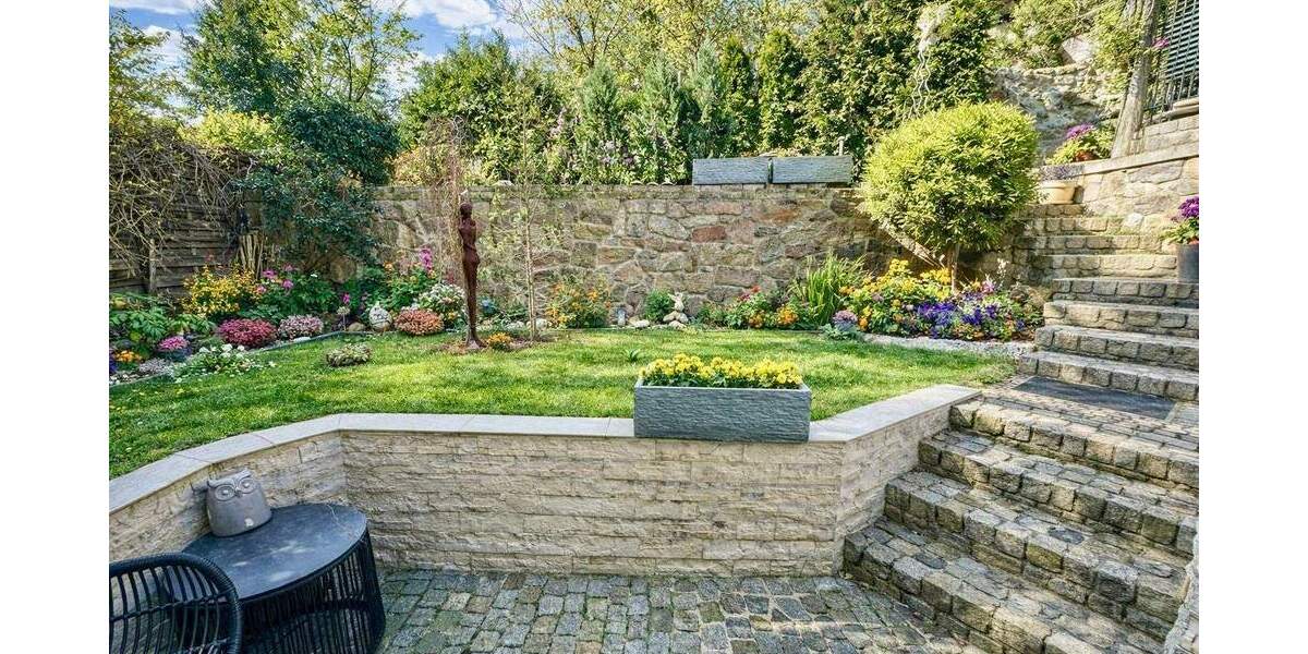 Mehrfamilienhaus, Wohnhaus Radebeul - 1 Zimmer, 147 m&sup2;, 547.000&euro; | Angebot:26863591