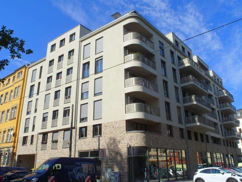 Wohnung zum Mieten in Dresden 1.034 € 83.4 m² 3 zimmer