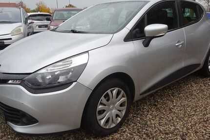 Renault Clio 207.627 km 3.700 &euro; Dresden 01219
