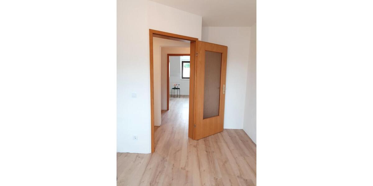 Etagenwohnung Dresden Cotta - 3 Zimmer, 79 m&sup2;, 325.000&euro; | Angebot:27455244