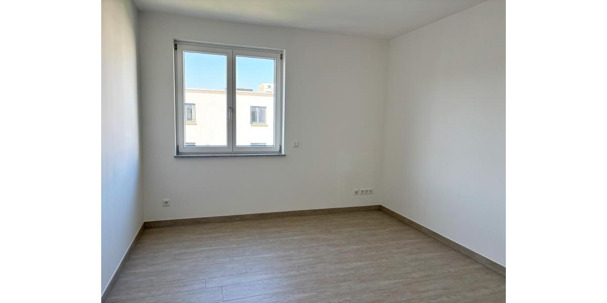 Etagenwohnung Dresden Blasewitz - 4 Zimmer, 120 m&sup2;, 1.925&euro; | Angebot:26676952