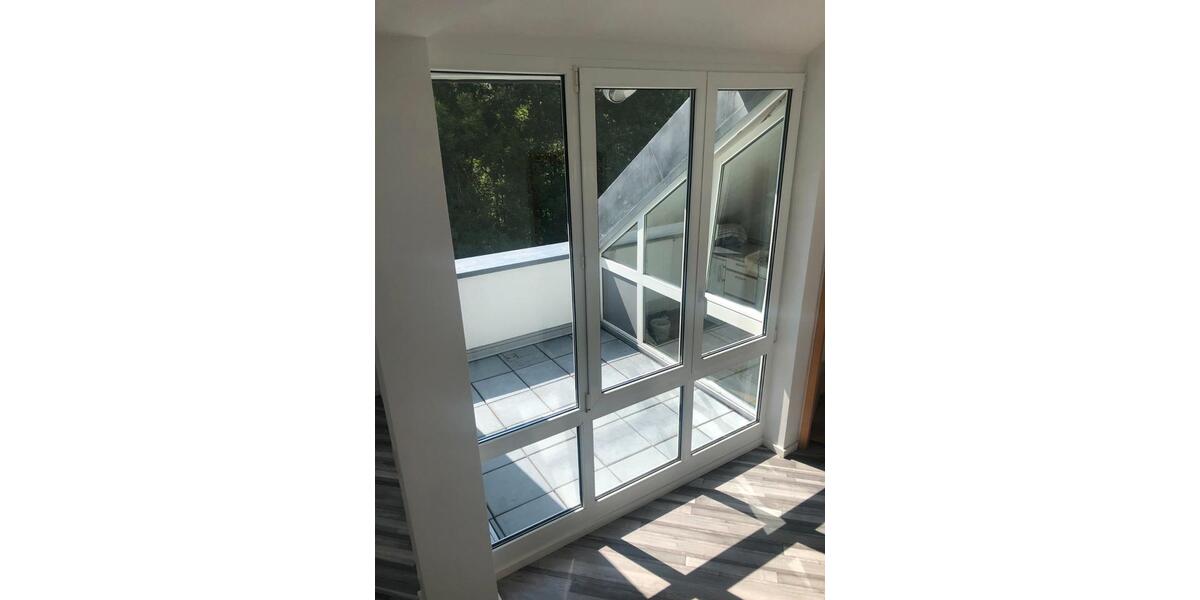 Dachgeschoßwohnung Dresden Leuben - 1.5 Zimmer, 34 m&sup2;, 83.750&euro; | Angebot:26941513