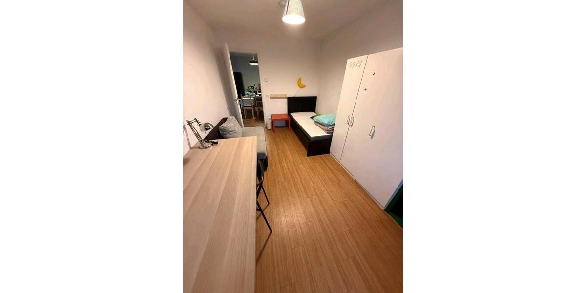 Etagenwohnung Dresden Neustadt - 4 Zimmer, 99 m&sup2;, 1.433&euro; | Angebot:26297238
