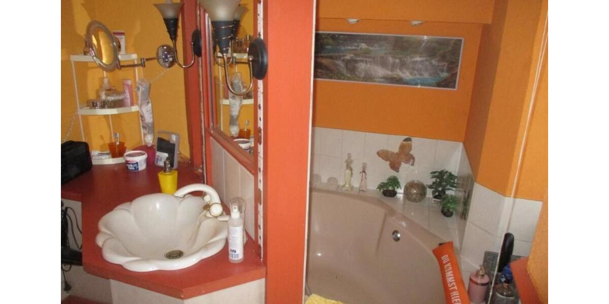 Einfamilienhaus Ebersbach - 4 Zimmer, 100 m&sup2;, 299.000&euro; | Angebot:24712039