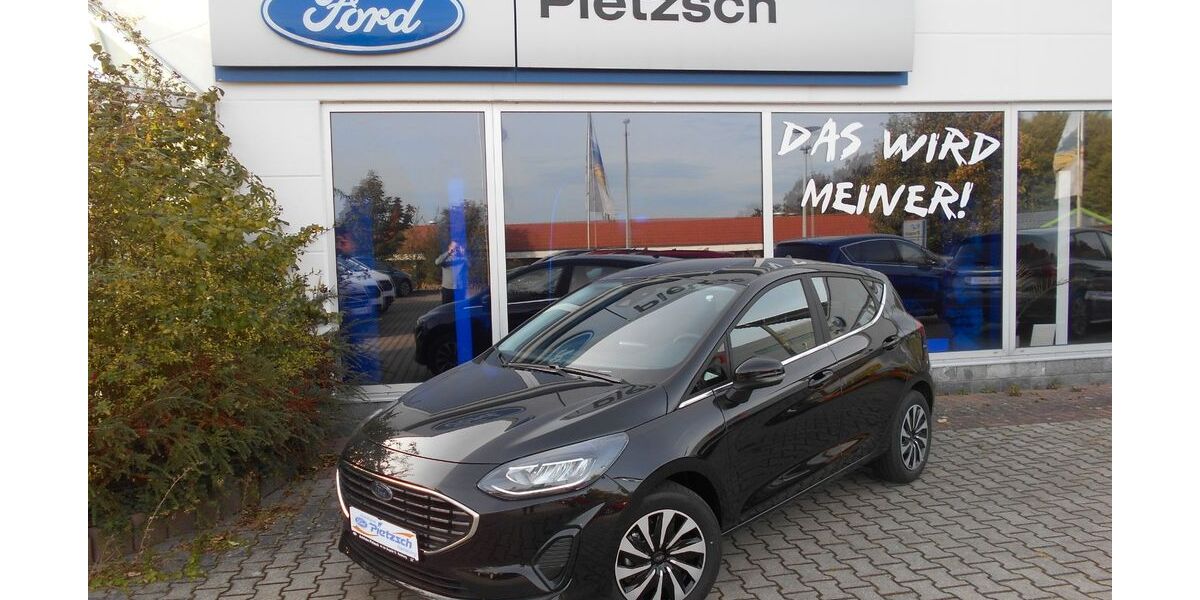 Ford Fiesta 9.500 km 17.990 &euro; Radeberg 01454
