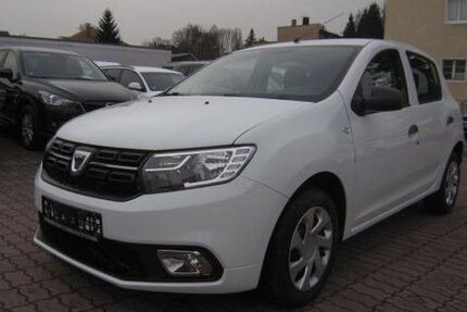 Dacia Sandero 35.231 km 8.299 &euro; Dresden 01219