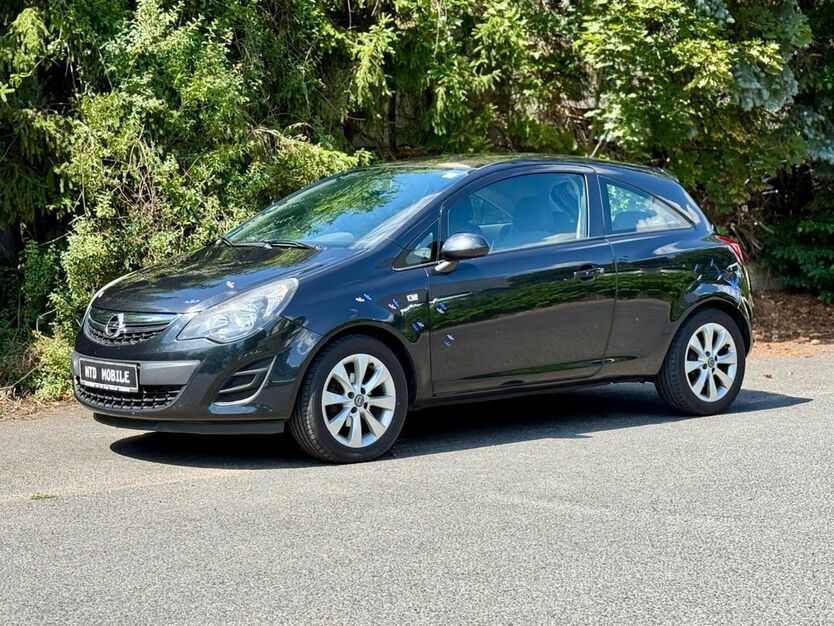 Opel Corsa 141.000 km 3.999 € Heidenau 01809