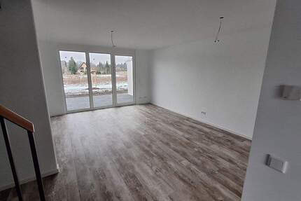 Haus Pirna - 5 Zimmer, 120 m&sup2;, 1.550&euro; | Angebot:24973149