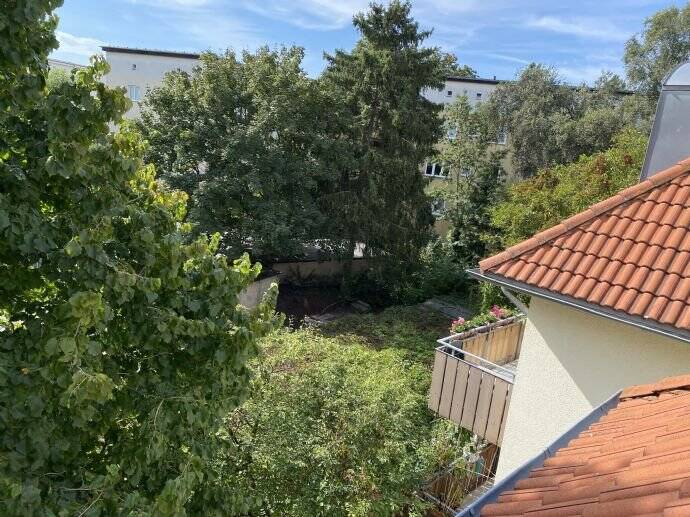 Etagenwohnung Dresden Gruna - 3 Zimmer, 62 m&sup2;, 179.000&euro; | Angebot:26595085