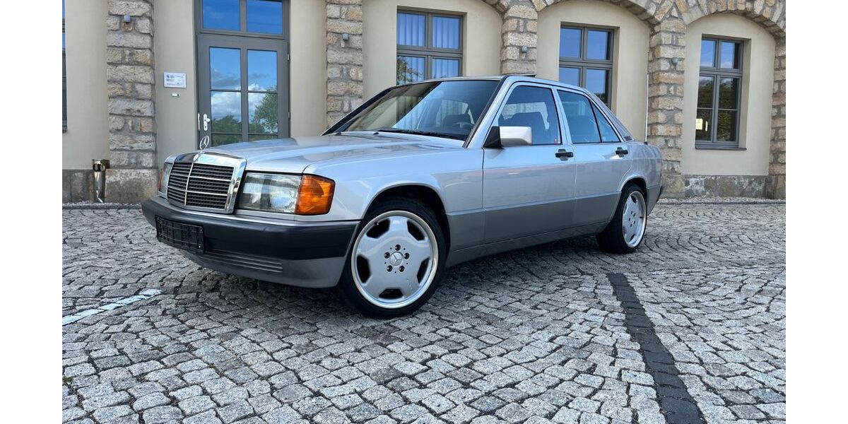 Mercedes-Benz 190 274.250 km 12.990 &euro; Radebeul 01445