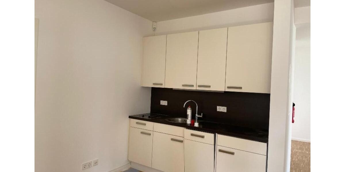 Gewerbeobjekt Dresden Klotzsche - 2.500&euro; | Angebot:25856753