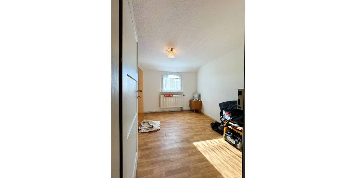 Mehrfamilienhaus, Wohnhaus Dresden Trachau - 9 Zimmer, 197 m&sup2;, 640.000&euro; | Angebot:26627083