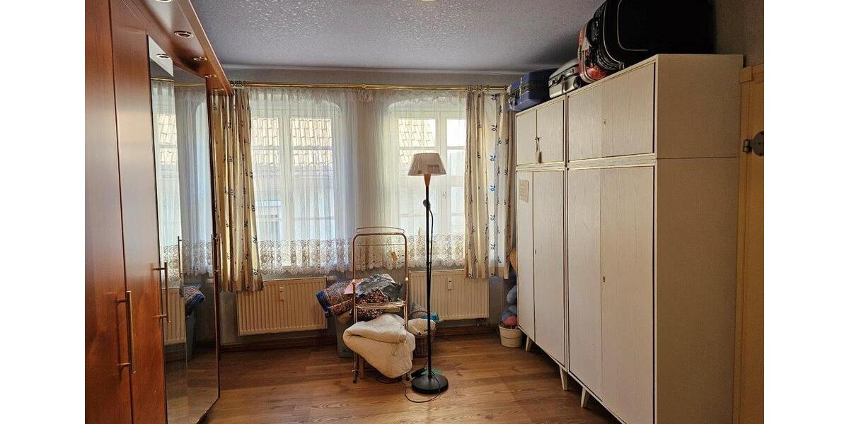 Etagenwohnung Dresden Klotzsche - 2 Zimmer, 107 m&sup2;, 700&euro; | Angebot:26021813