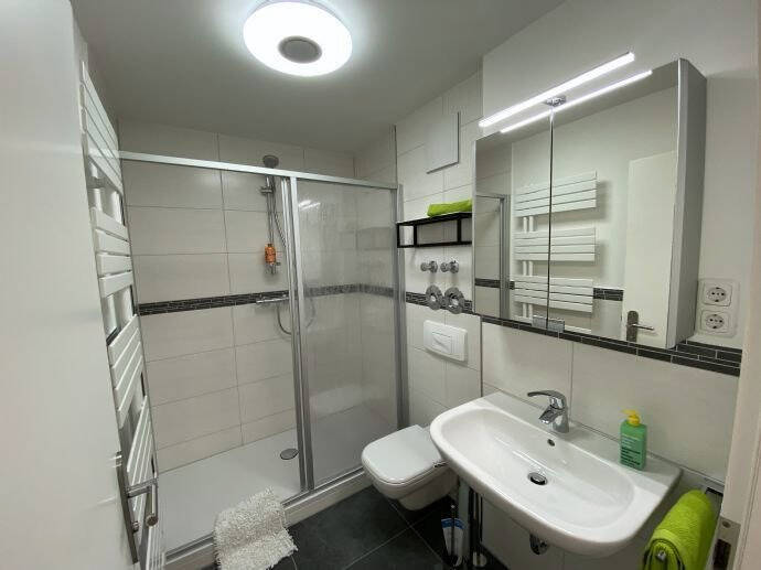 Etagenwohnung Dresden Gruna - 3 Zimmer, 62 m&sup2;, 179.000&euro; | Angebot:26595085