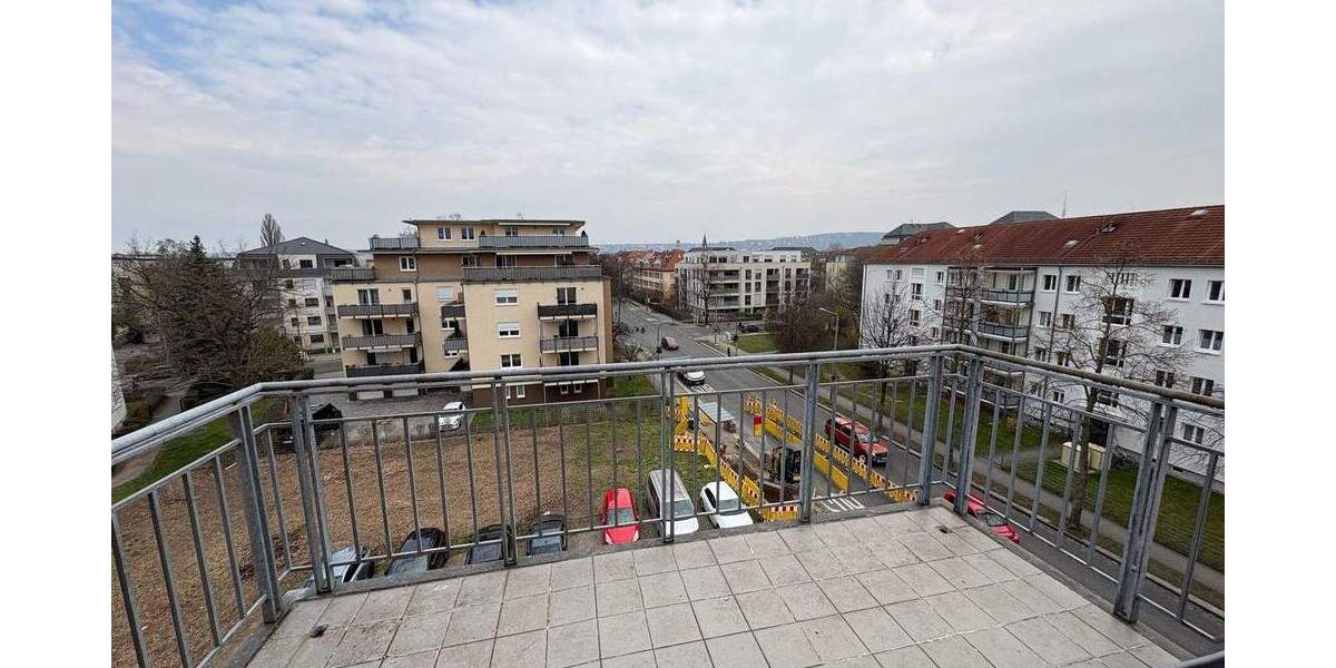 Etagenwohnung Dresden Gruna - 2 Zimmer, 69 m&sup2;, 720&euro; | Angebot:25880977