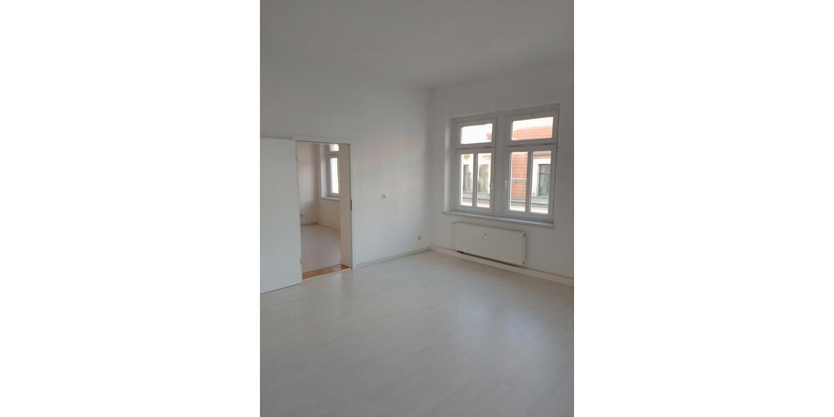 Etagenwohnung Radebeul - 4 Zimmer, 122 m&sup2;, 1.400&euro; | Angebot:25790617