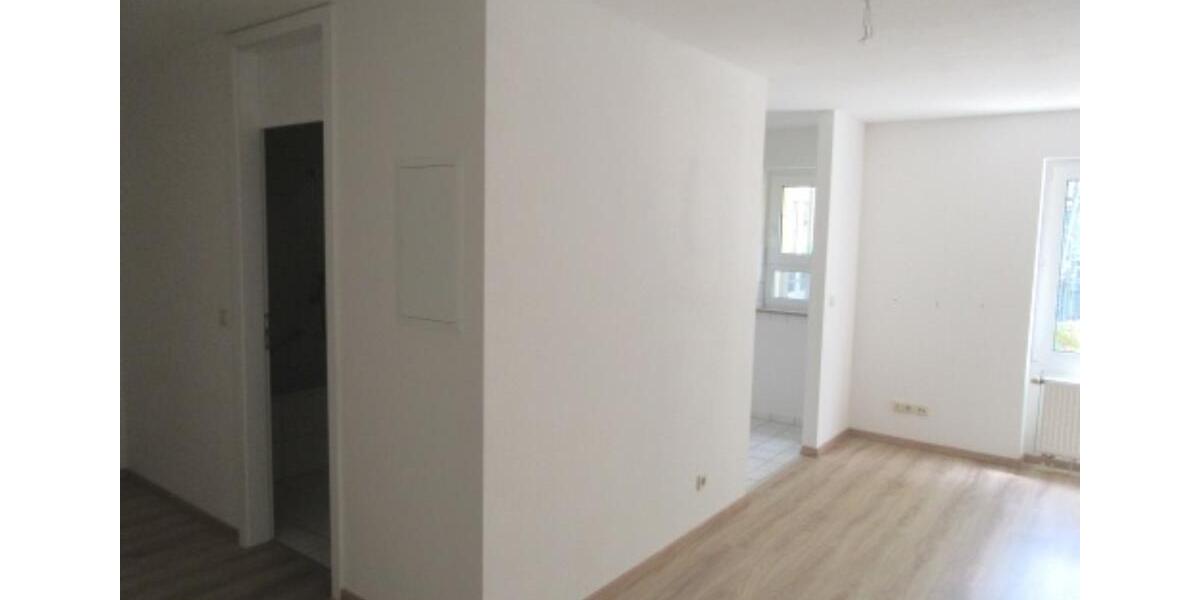 Hochparterre Dresden Schönfeld-Weißig - 1 Zimmer, 35 m&sup2;, 338&euro; | Angebot:25363713