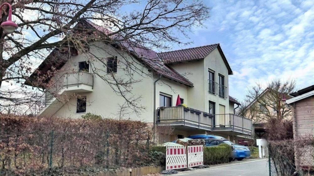 Mehrfamilienhaus, Wohnhaus Dresden Weißig - 9 Zimmer, 280 m&sup2;, 650.000&euro; | Angebot:26108539