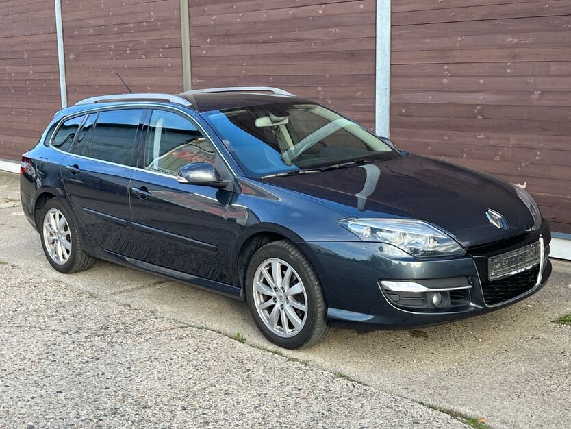 Renault Laguna 69.000 km 8.990 € Dresden 01127