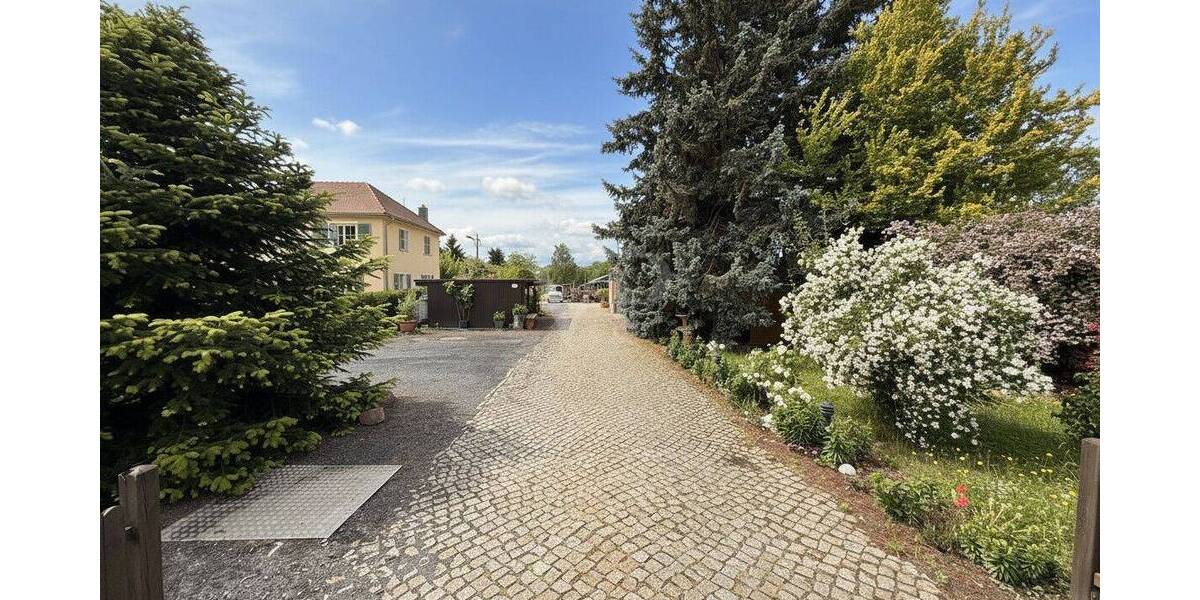 Einfamilienhaus Radebeul - 7 Zimmer, 216 m&sup2;, 749.000&euro; | Angebot:26879130
