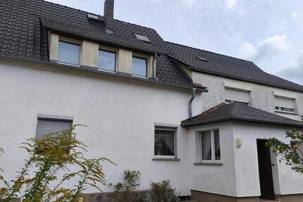 Haus Ebersbach - 7 Zimmer, 115 m&sup2;, 150.000&euro; | Angebot:27442889