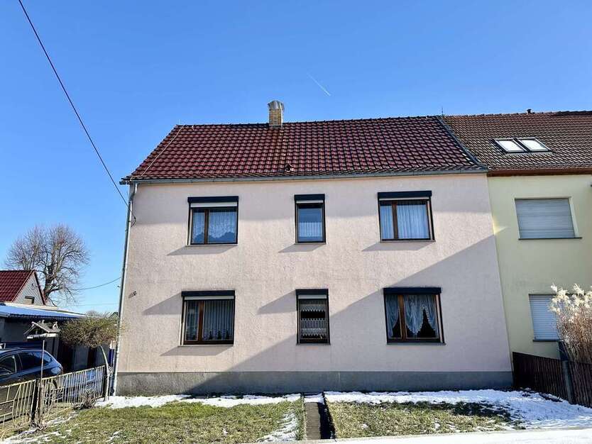 Haus zum Kaufen in Laußnitz 197.000 € 170 m²