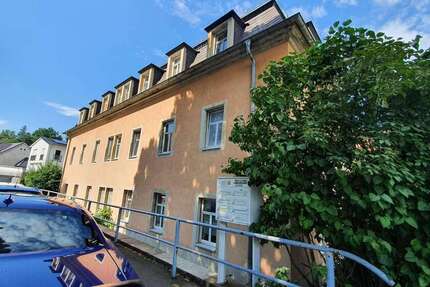 Haus zum Kaufen in Dresden 870.000 € 450.16 m²