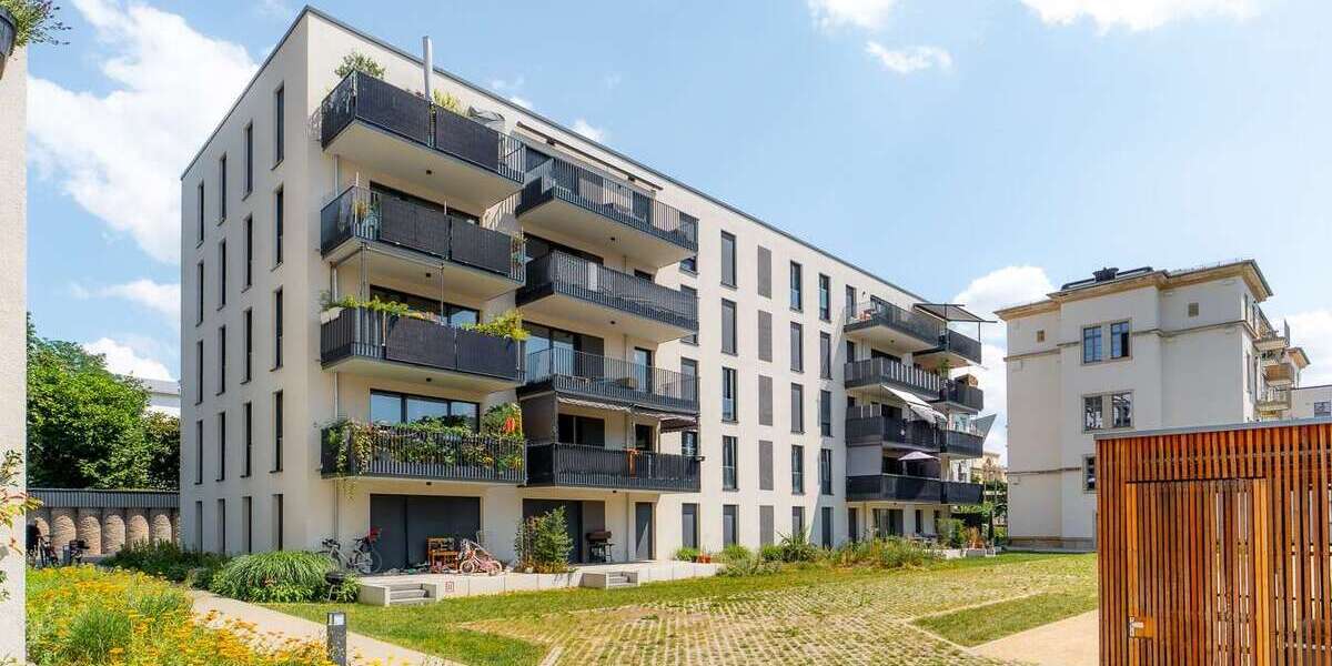 Etagenwohnung Dresden Neustadt - 5 Zimmer, 120 m&sup2;, 550.000&euro; | Angebot:27503592