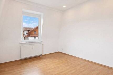 Wohnung Freital - 2 Zimmer, 55 m&sup2;, 400&euro; | Angebot:26919401