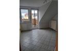 Schöne Dachgeschoss Wohnung zu vermieten 1 zimmer