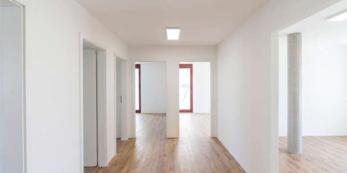Etagenwohnung Dresden Neustadt - 3 Zimmer, 87 m&sup2;, 1.645&euro; | Angebot:27157626