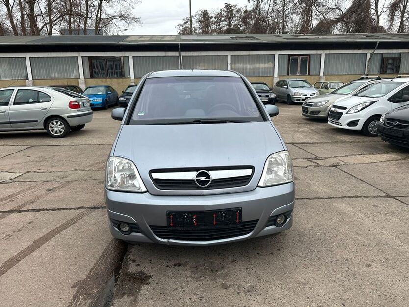 Opel Meriva 159.180 km 2.500 € Dresden 01159