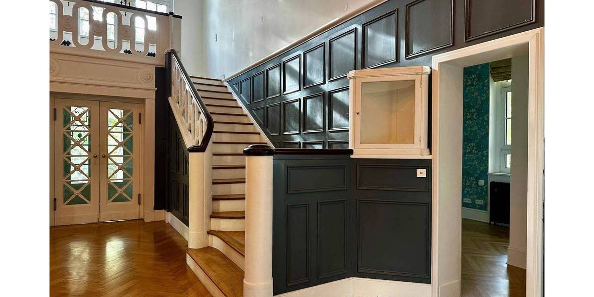 Etagenwohnung Dresden Radeberger Vorstadt - 8 Zimmer, 320 m&sup2;, 1.320.000&euro; | Angebot:26686246