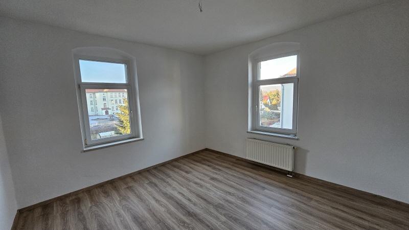 Etagenwohnung Heidenau - 3 Zimmer, 70 m&sup2;, 560&euro; | Angebot:25055699
