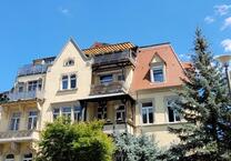 1RW direkt neben Uniklinik Forschung Waldpark ab Juli