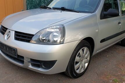 Renault Clio 160.000 km 1.890 &euro; Haselbachtal 01920