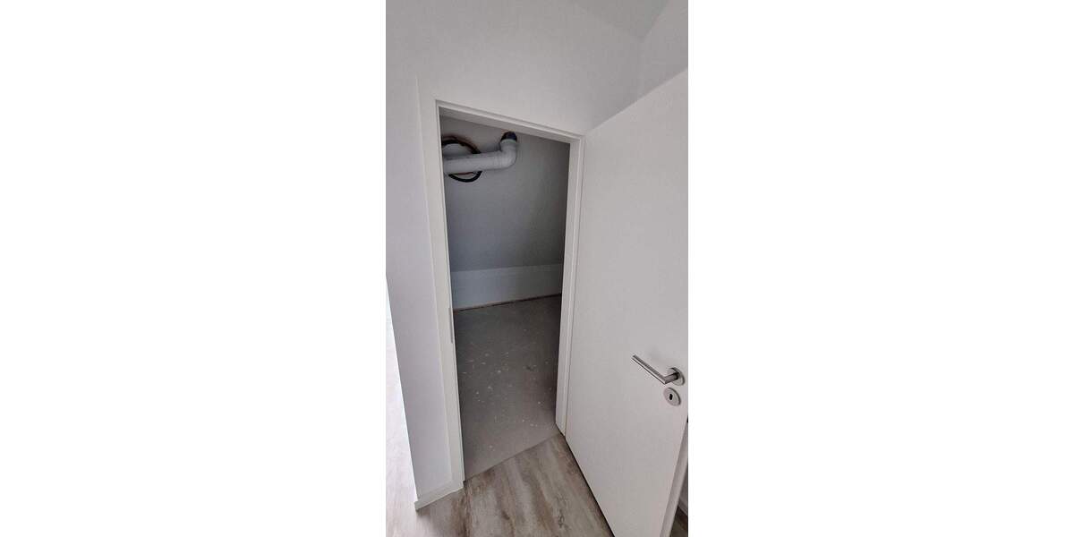 Reihenhaus Pirna - 5 Zimmer, 120 m&sup2;, 1.700&euro; | Angebot:24973149