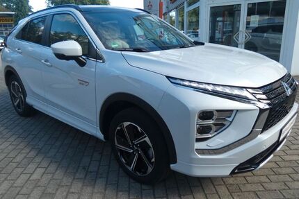 Mitsubishi Eclipse Cross 42.863 km 23.890 &euro; Radebeul 01445
