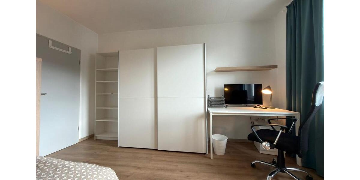 Etagenwohnung Dresden Blasewitz - 4 Zimmer, 38 m&sup2;, 650&euro; | Angebot:26406535