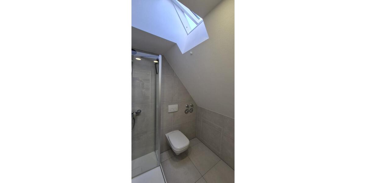 Dachgeschoßwohnung Stolpen - 2 Zimmer, 45 m&sup2;, 370&euro; | Angebot:25648421