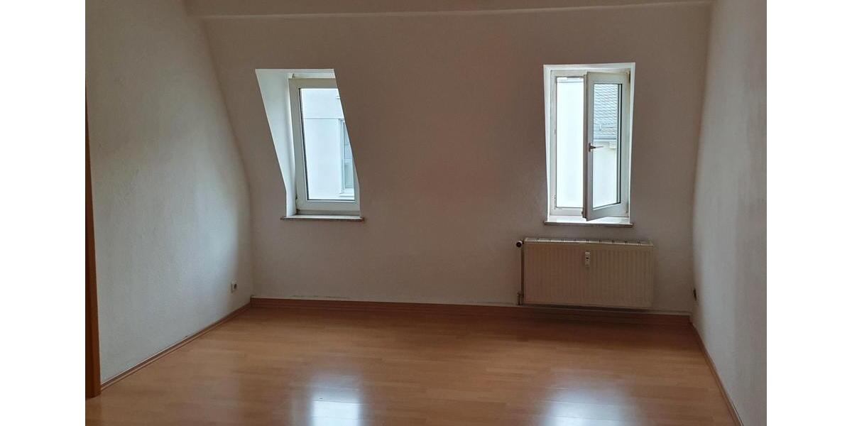 Dachgeschoßwohnung Dresden Neustadt - 2 Zimmer, 69 m&sup2;, 199.000&euro; | Angebot:27427227