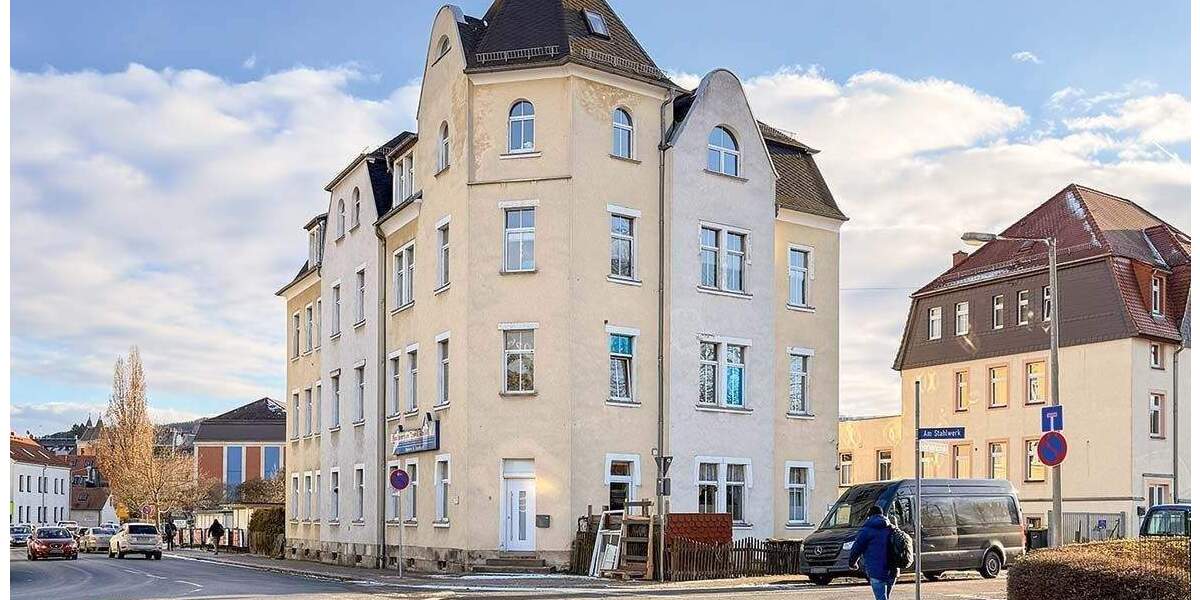 AUKTION: vollvermietetes Mehrfamilienhaus mit 10 PKW-Stellplätzen zimmer