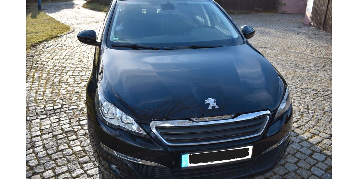 Peugeot 308 99.700 km 6.500 &euro; Ohorn 01896
