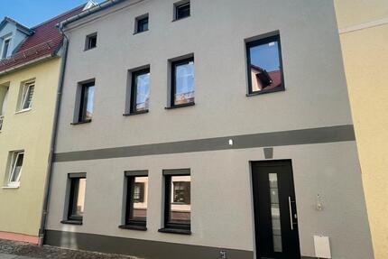 Kernsaniertes Reihenhaus in ruhiger Zentrumslage von Großenhain