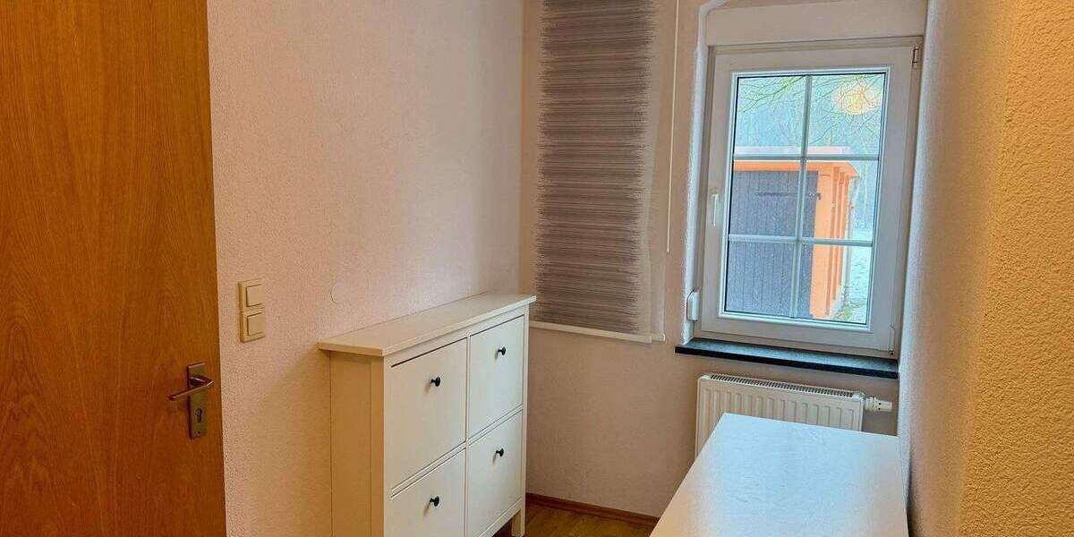 Einfamilienhaus Dresden Klotzsche - 9 Zimmer, 170 m&sup2;, 749.000&euro; | Angebot:25278992