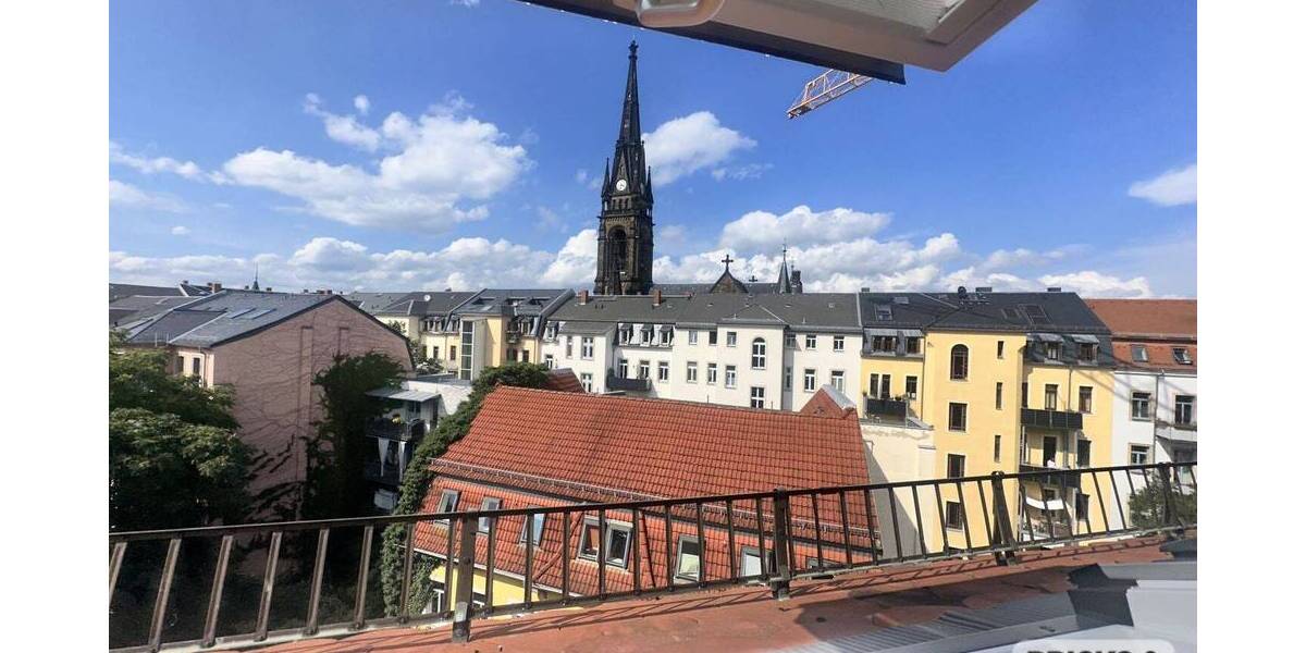 +++ Wohnung über den Dächern der Dresdner Neustadt Tiefgaragenstellplatz inkl.! +++ 2 zimmer