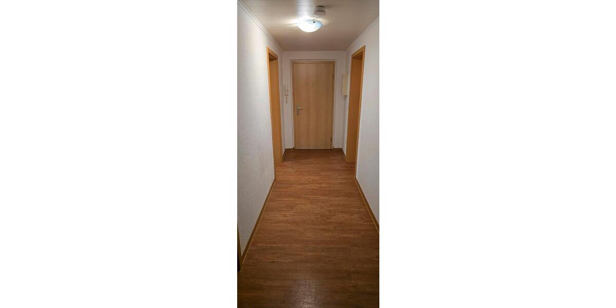 Etagenwohnung Ebersbach - 5 Zimmer, 65 m&sup2;, 450&euro; | Angebot:26455392