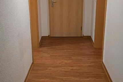 Wohnung Ebersbach - 5 Zimmer, 65 m&sup2;, 450&euro; | Angebot:26455392