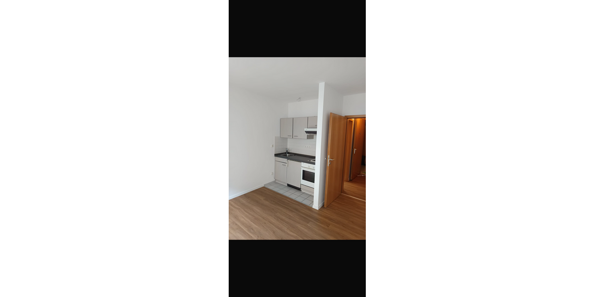 Etagenwohnung Dresden Äußere Neustadt - 1 Zimmer, 24 m&sup2;, 319&euro; | Angebot:26664130